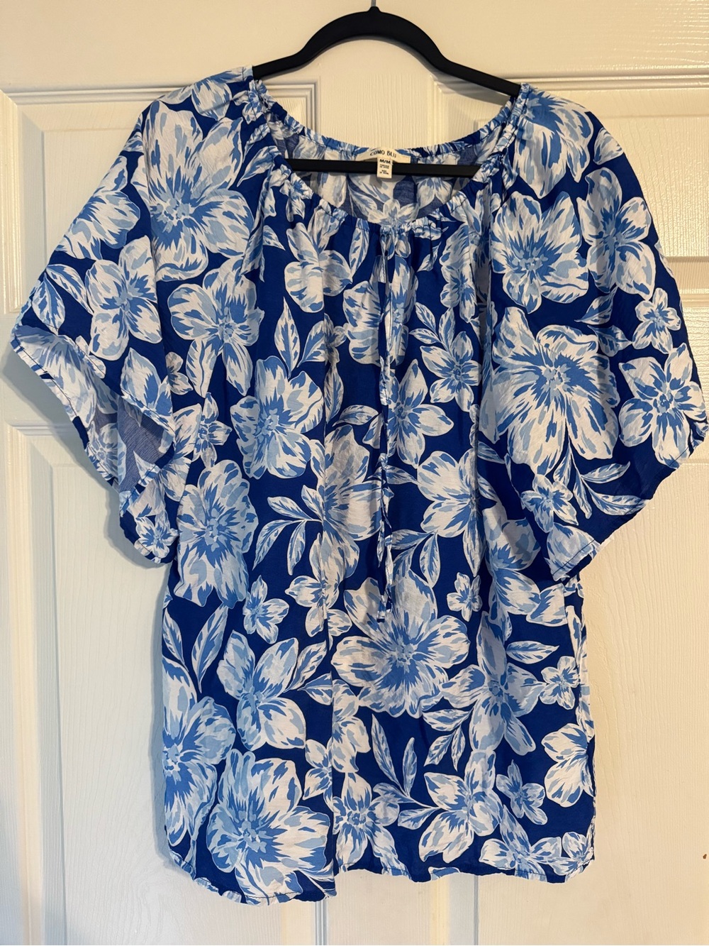 Blue Floral Tie-Neck Blouse with Short Flutter Sleeves - Women